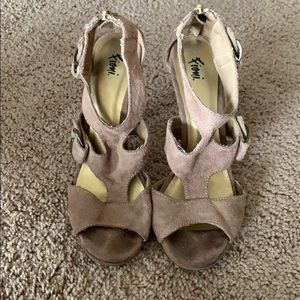 Fioni suede nude heels